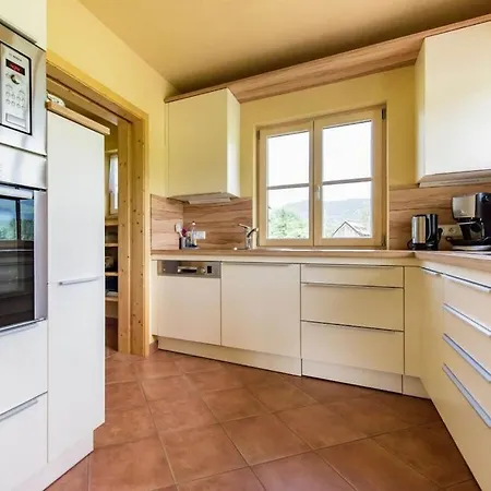 With 4 Bedrooms * バート・ミッテルンドルフ